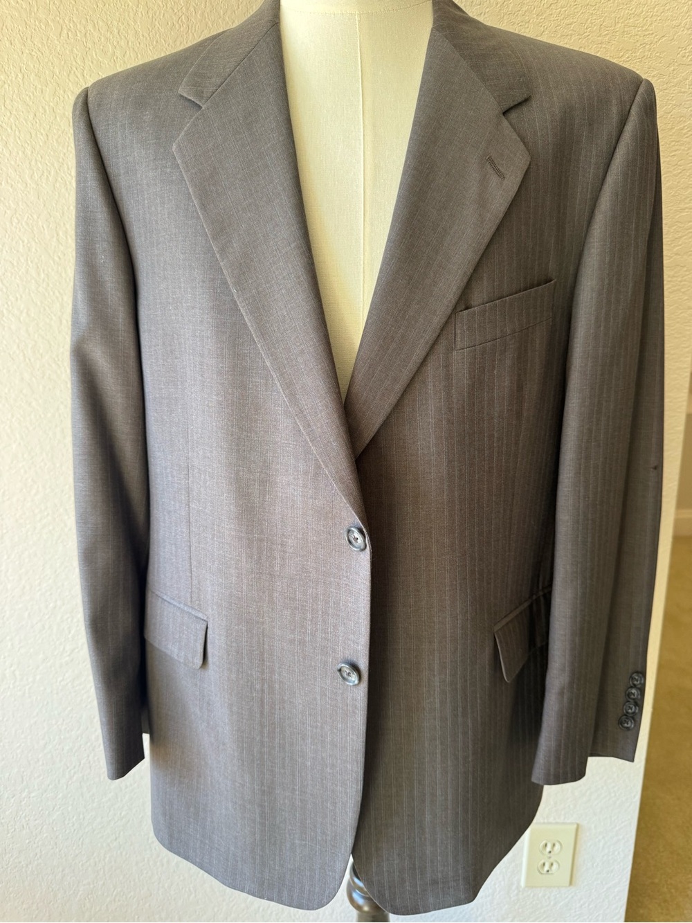 Vintage Men's Tailored Gray Pinstripe Suit Jacket & Pants